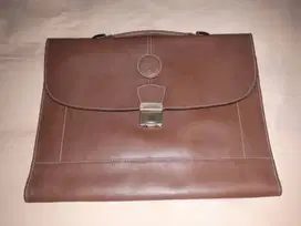 a.testoni Bologna Italia Personal Hand Bag (A-882)