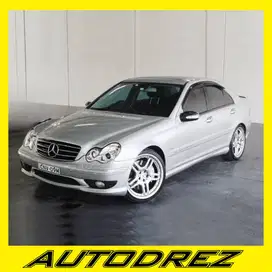 Bodykit Bemper Mercy Mercedes Benz C Class W203 C32 AMG 2000 - 2007