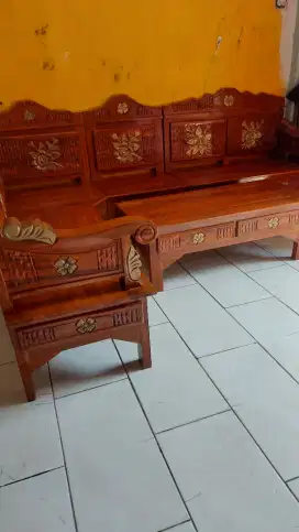 Kursi tamu sudut kayu jati