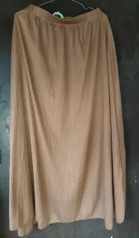Rok Plisket lipit kecil