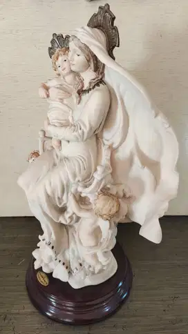 Sculpture Florence Italy Giuseppe Armani Madonna and Jesus (Z-001)