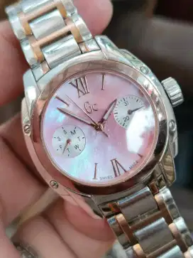 Jam tangan Guess CoLLection Ladies watch DiaL kuLit kerang ISA swiss