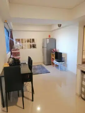 Sewa Apartemen Meikarta Tower Riverlake
