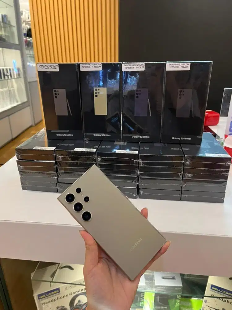 SAMSUNG S24ULTRA 256GB