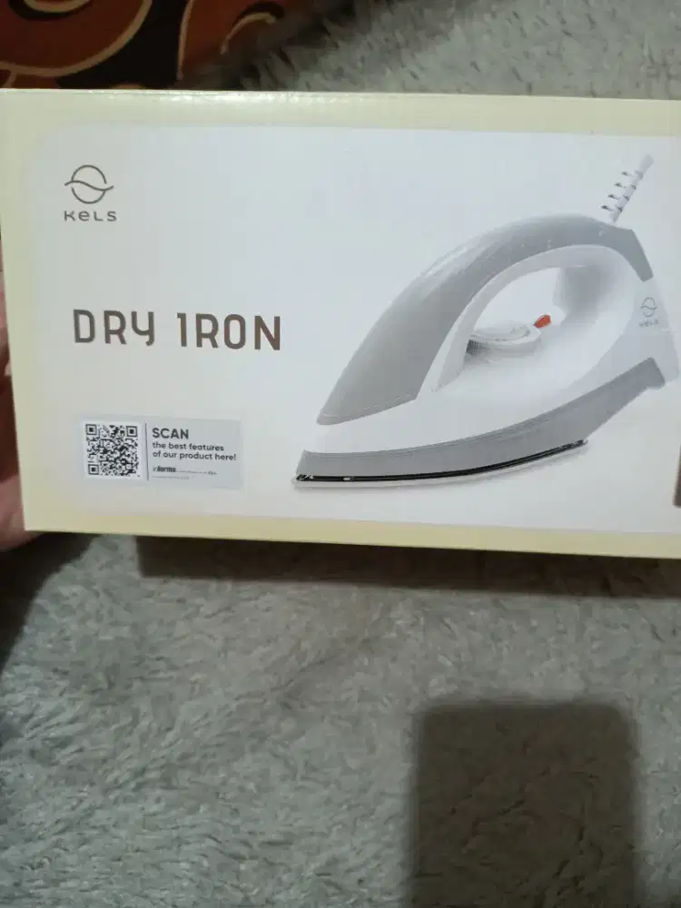 Setrika kels dry iron