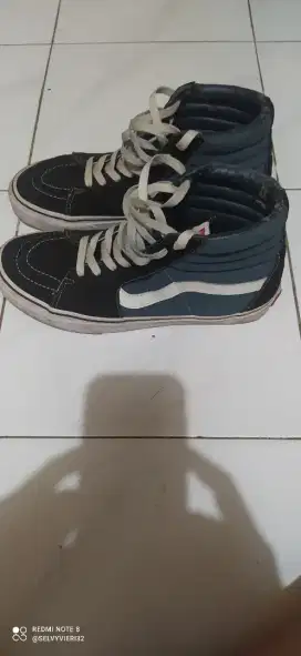 Preloved vans sk8 high