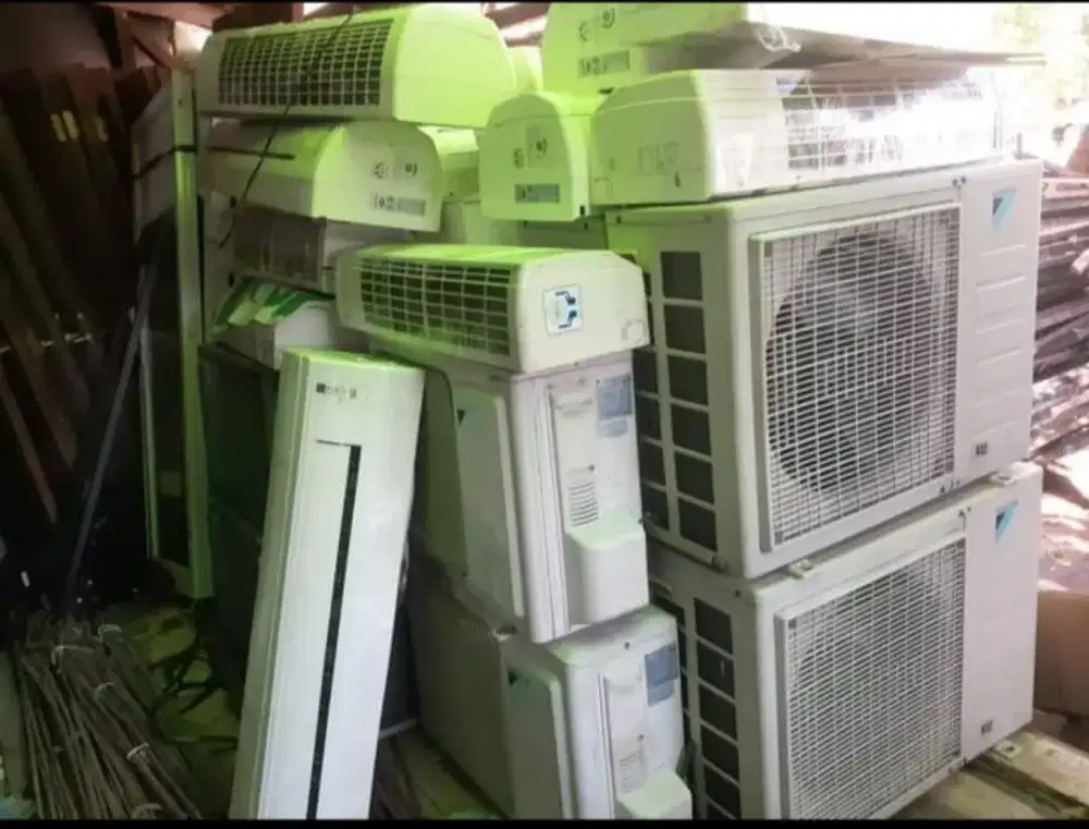 Di cari untuk di beli AC bekas segala kondisi disini