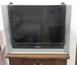 Dijual TV Tabung Samsung Kondisi Bagus 21 inch