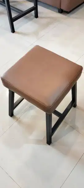 Kursi rumah makan atau cafe