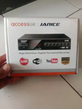 Di jual stb/set top box tv digital.barang sesuai foto ya