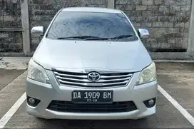 Dijual Toyota Innvova G