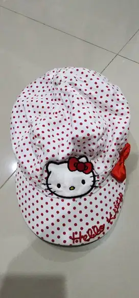 Topi Hello Kitty cute polka dot red