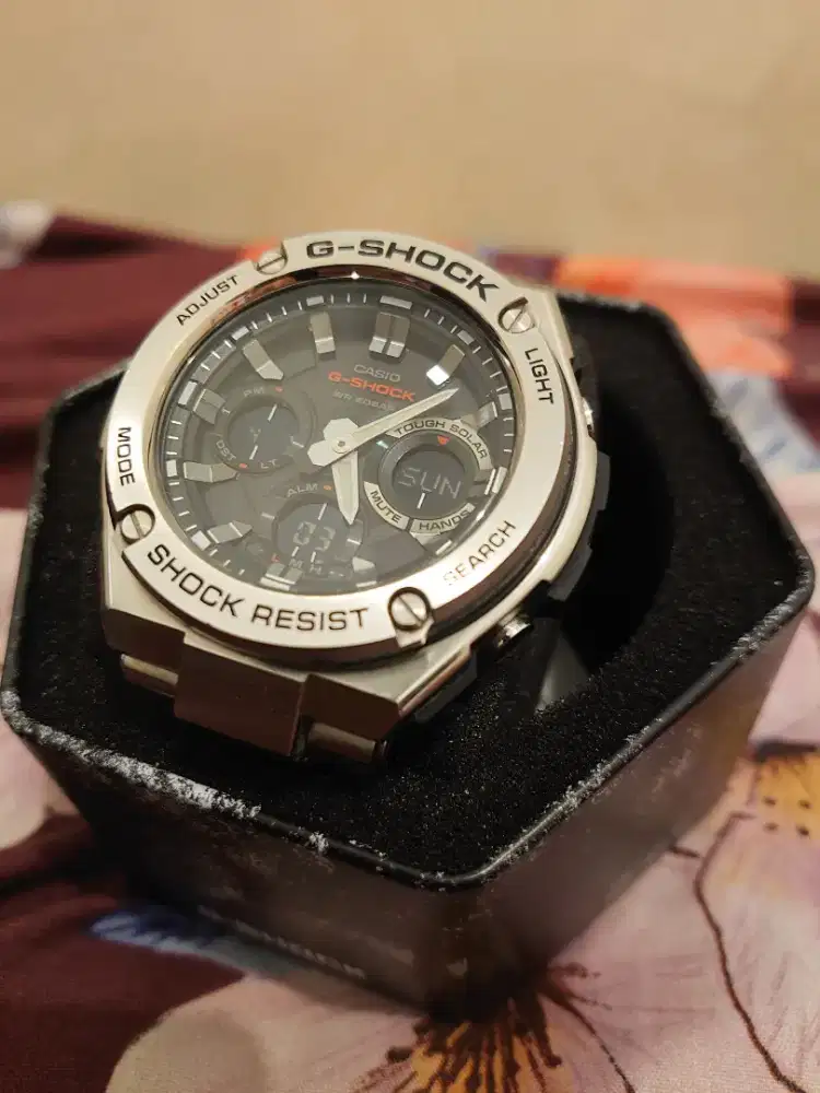 Gshock GST S110 for sale