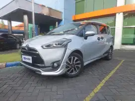 [ OLXmobbi ] Toyota Sienta 1.5 Q Bensin-AT 2017 SILVER fy