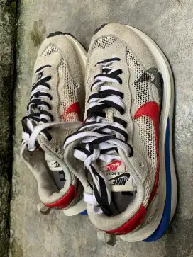 Nike Vaporwaffle Sacai Size 44