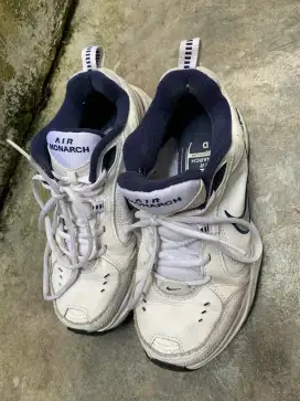 Nike Air Monarch size 38,5