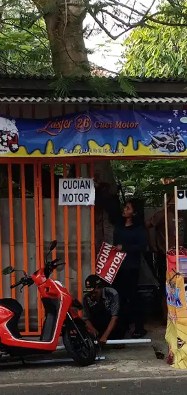 sewa kios jalan raya bangunan barat Jakarta timur