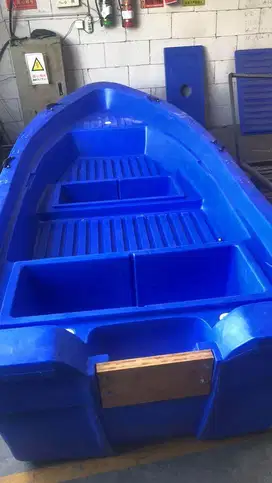 Perahu cocok untuk nelayan bahan ldpe