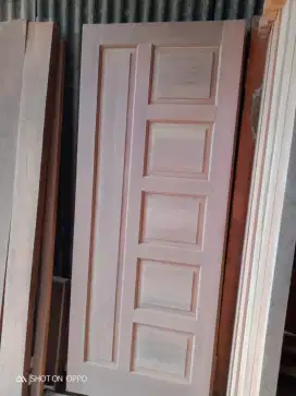 Kusen + pintu murah hanya 1 juta saja