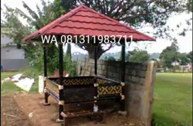 Saung bambu atap genteng metal ukuran 2x2 harga satuan unit