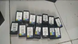 Menampung tinta cartridge baru dan bekas