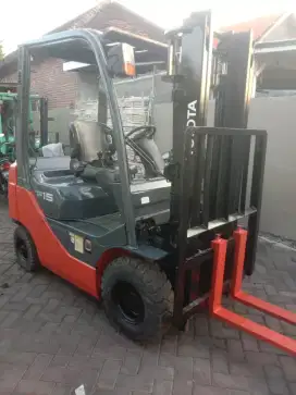 Forklift toyota 1.5 ton