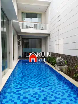 Dijual Rumah Mewah Dharmahusada Indah,Kertajaya Indah,Jawa Timur