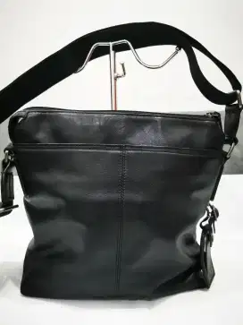 Tumi Sling Bag Messenger Authentic Ori