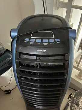 Sharp air cooler + remote