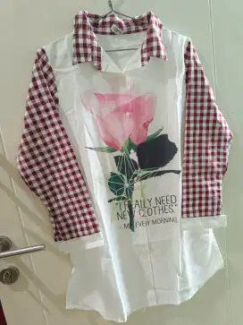Kemeja I Really need new clothes (Putih) Varian Kotak