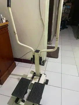 Dijual Alat Gym Stepper Exercise merk Kettler