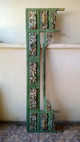 Ukiran original tua