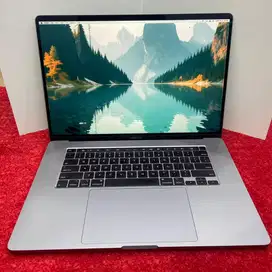Macbook Pro 16 inch, 2019 MVVK2