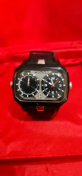 Police jam tangan original