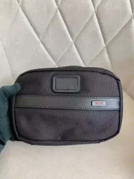 Clutch Tumi Pria Ori Leather T8