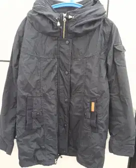 Jaket casual hitam