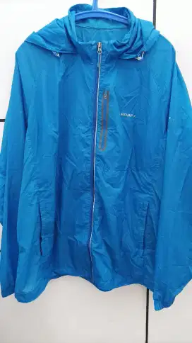 Jaket running LECAF