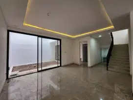 Rumah baru dijalan utama komplek citra termurah Cengkareng