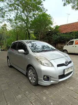 Toyota Yaris E Matic 2013 Termurah Dp19JT