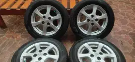 Velg Agya 2013 + Ban