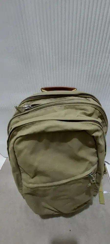 Ransel Fjallraven raven 28 - dark olive