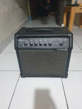 Ampli gitar line6 spiderv20
