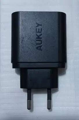 Batok Charger Adaptor Aukey PA-U28 Qualcomm 2.0 ORIGINAL