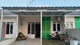 Kanopi baja ringan