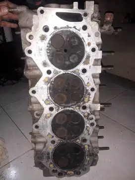 Cylinder Head Mobil Ford Ranger 3.0 TDCI 2007-2010 Original Copotan