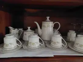 Tea set (china)