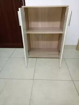 Lemari putih ikea like a new