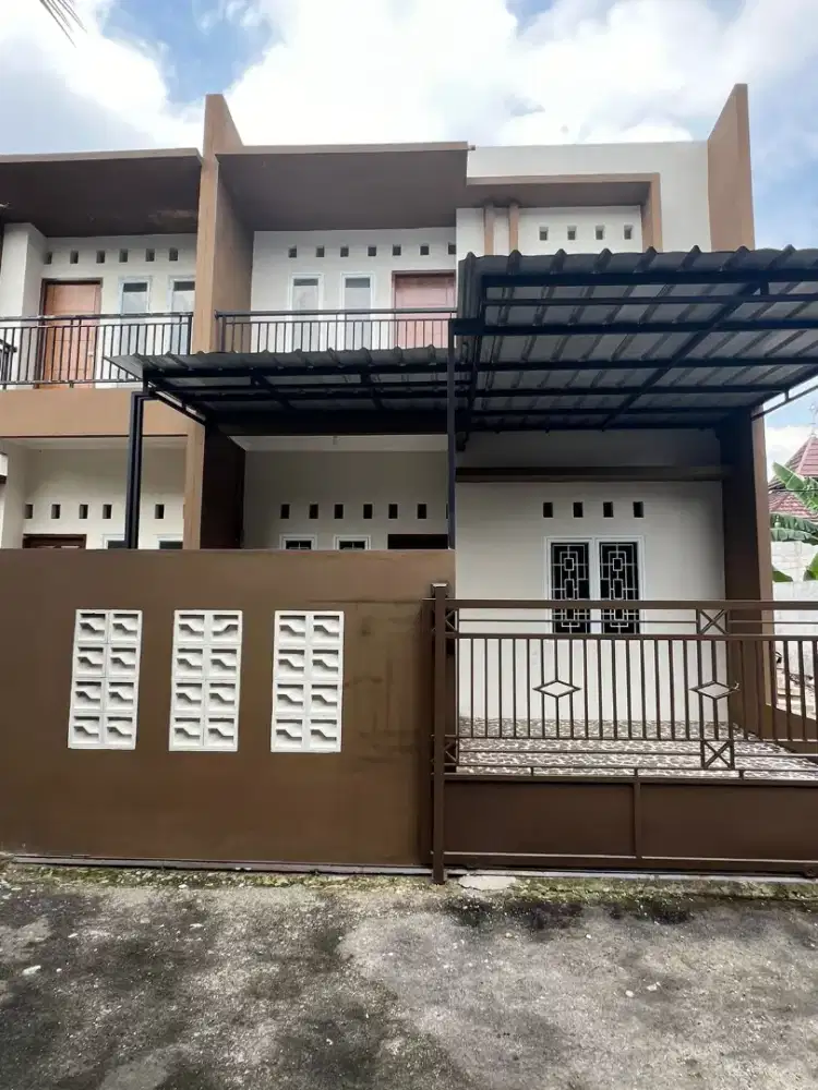 Cluster 2 lantai kreo dekat univ budi luhur