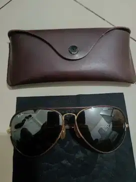 Kaca mata Ray Ban