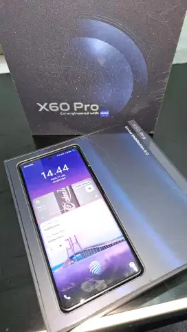 Vivo x 60 pro zeis